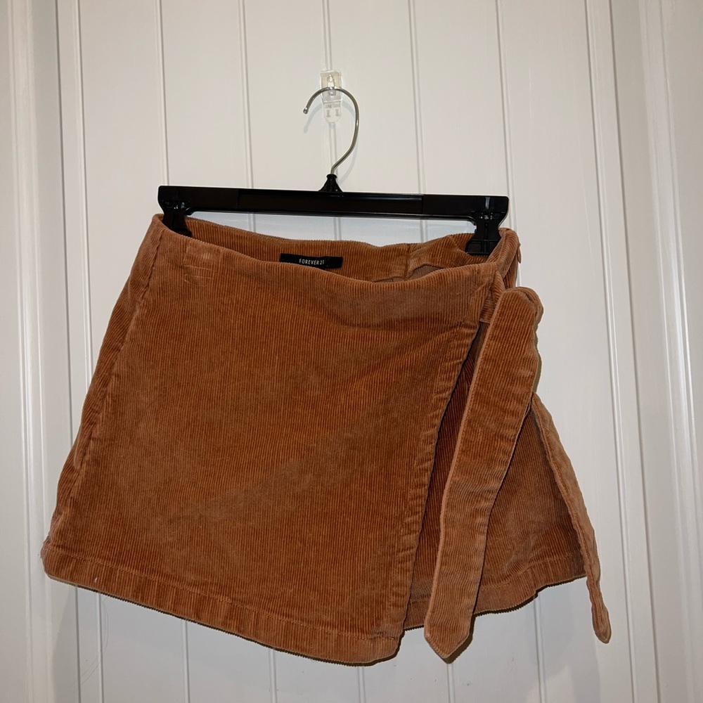 Forever 21 Corduroy Brown Skort 🍂🤍